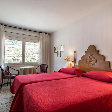 Delavall Hotel 2*