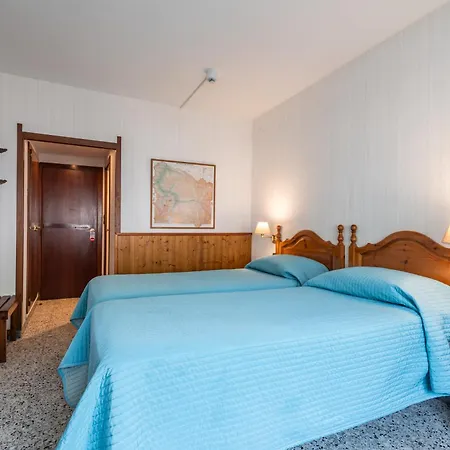 Delavall Hotel