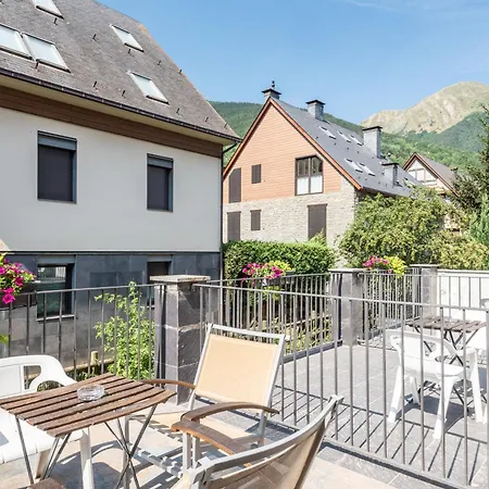 Delavall Hotel Vielha